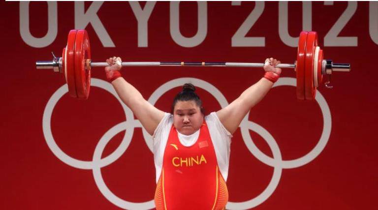 Li Wenwen consigue el oro de +87kg con tres récords olímpicos