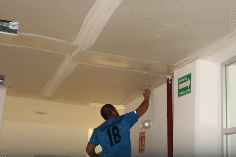 Rehabilitan techo de biblioteca digital en Escuinapa