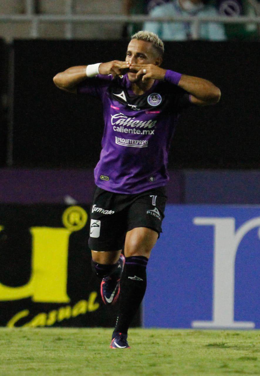 $!Camilo Sanvezzo sale del Mazatlán FC y llegaría al Toluca