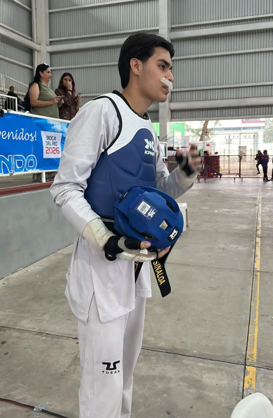 $!Bronce y orgullo: taekwondoínes de Mazatlán destacan en Preselectivo en Veracruz