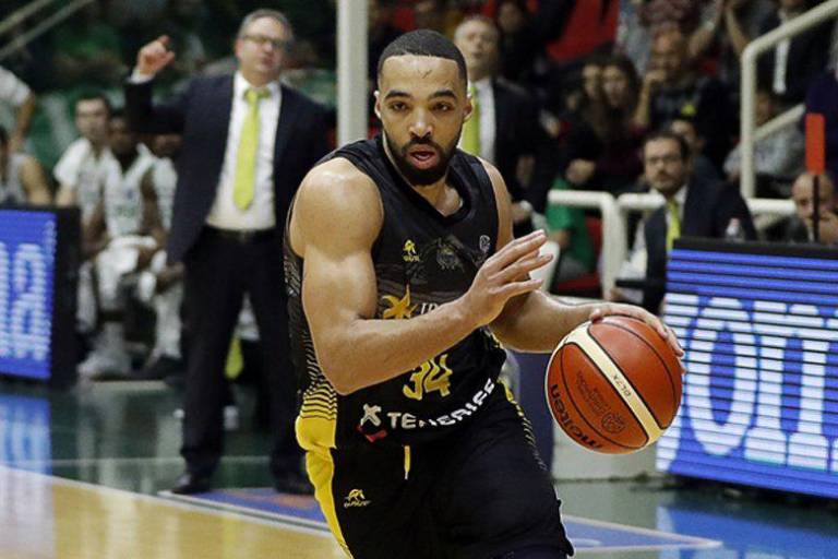 Davin White llega a aportar experiencia a Venados Basketball