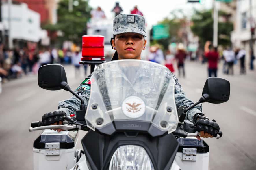 $!Arranca el desfile del 20 de Noviembre en Culiacán bajo resguardo de más de 10 mil efectivos