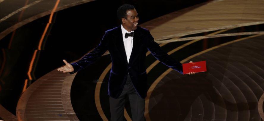$!Will Smith golpea al actor Chris Rock en plena transmisión de los Oscar; ofrece disculpas a La Academia