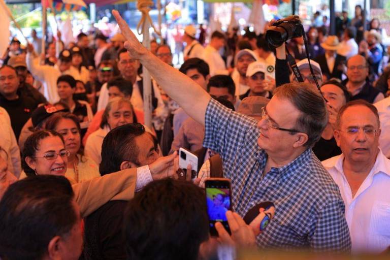 Ebrard tiene las ‘puertas abiertas’ en su Gobierno, afirma AMLO