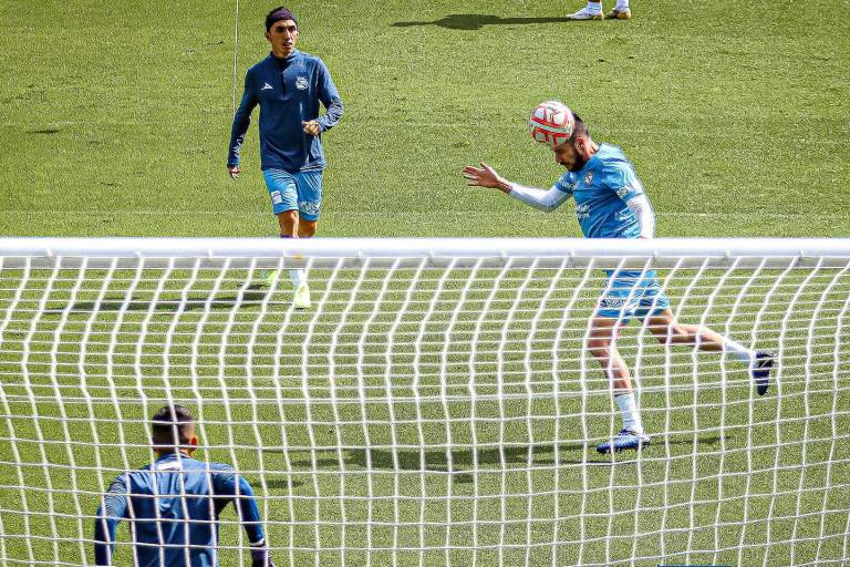 Puebla defiende este viernes el liderato ante La Fiera