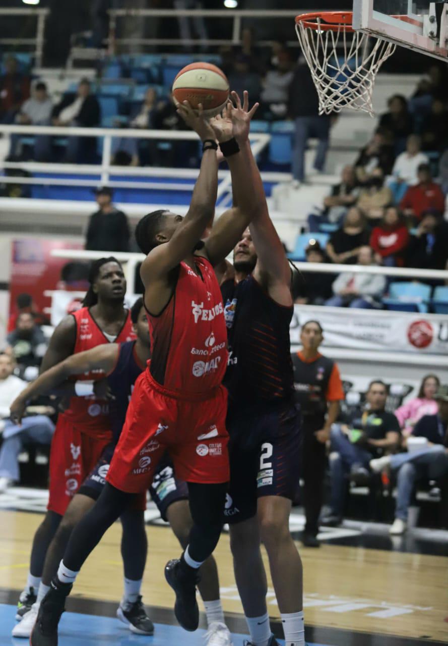 $!¡Por fin llega el primer triunfo en casa para Venados Basketball!