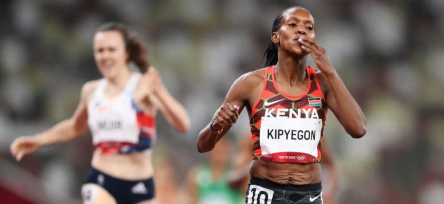 $!Bahameña Miller es la campeona de los 400m femenino en Tokio 2020