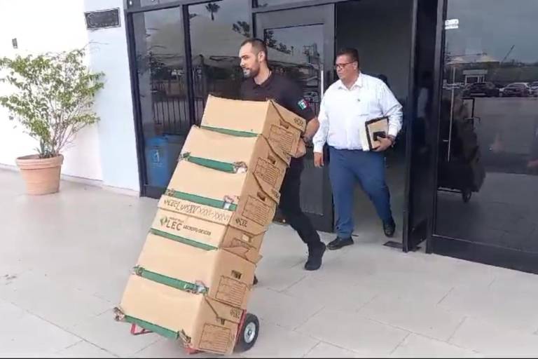 Por décima ocasión, abogado de Cuén Díaz logra posponer audiencia para acusarlo de negociaciones ilícitas