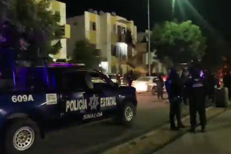 Amedrenta Policía Estatal a periodista en Alturas del Sur