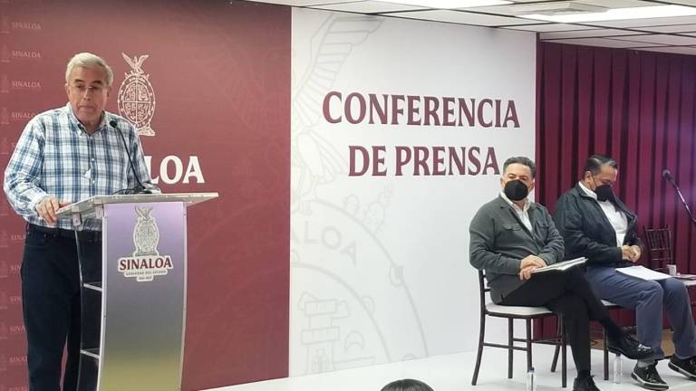 Rubén Rocha Moya en la conferencia semanera.