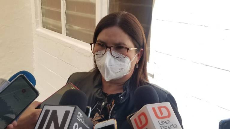 La senadora Imelda Castro comentó que la SEPyC no debe ceder a los chantajes del SNTE 27