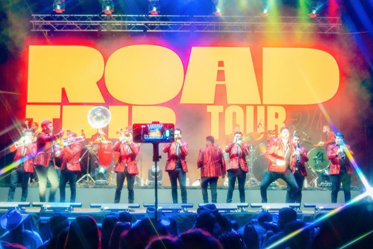 La Adictiva se presentó con gran éxito﻿ por primera vez en El Salvador