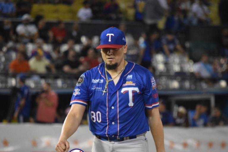 Aldo Montes releva en blanco con Tiburones