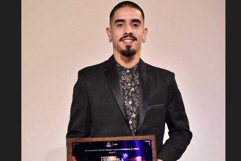 Premian a Sayd Chaparro Franco por su obra ‘Transfiguración’