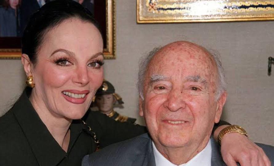$!Sasha Montenegro contrajo nupcias en 1995 con el ex Presidente de México José López Portillo, después de una década de haber iniciado su relación amorosa.