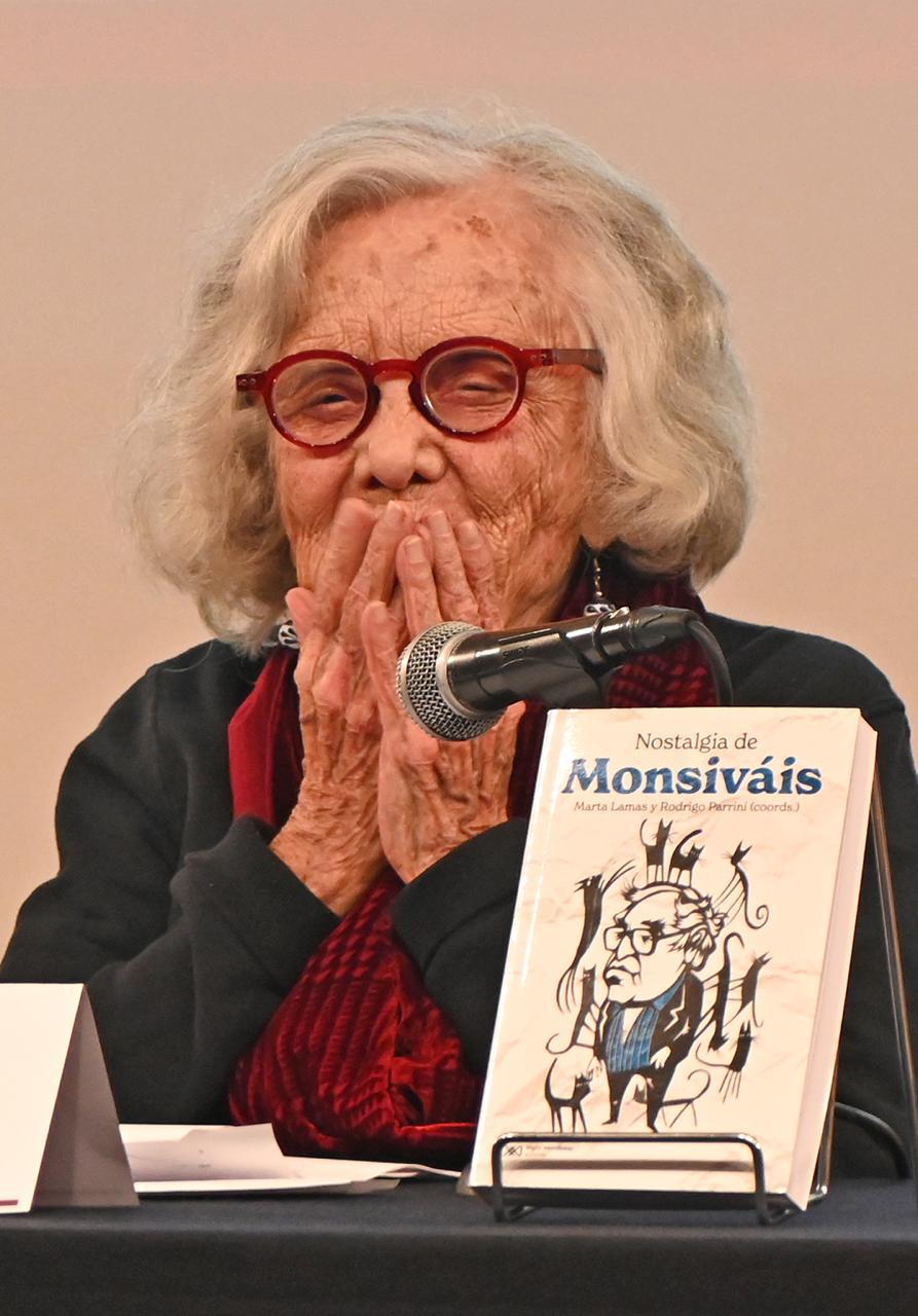 $!Elena Poniatowska ofreció una intervención cargada de afecto, ironía y memoria.