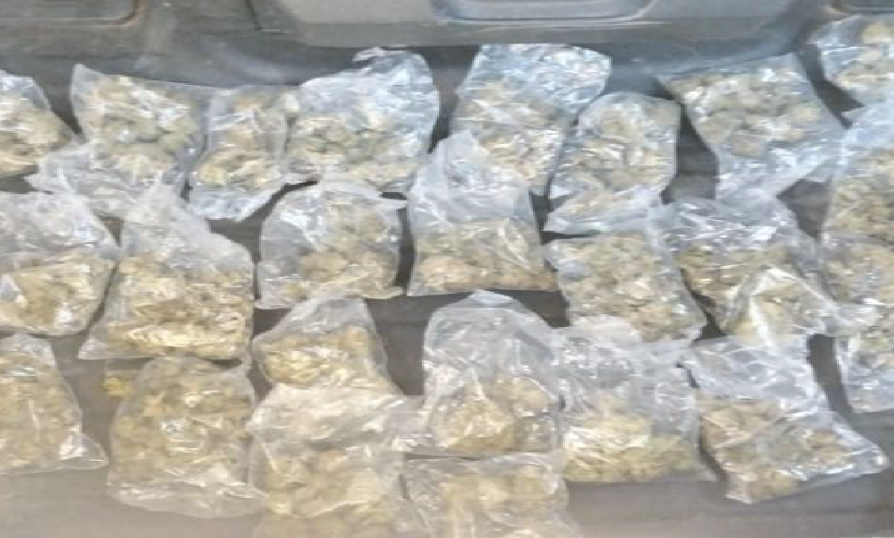 $!Detiene Marina a hombre con dosis de droga en Culiacán