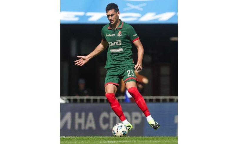 César Montes, firme en la cima: Lokomotiv rescata empate ante Baltika en la Liga Premier de Rusia