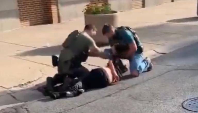 Migrante mexicano es asesinado por agente del ICE en Chicago