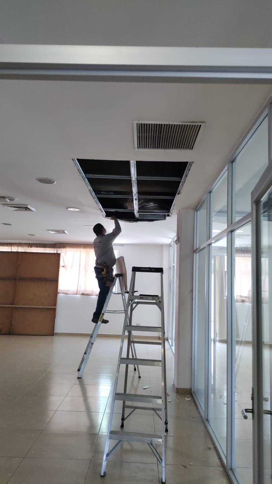 $!Rehabilitan techo de biblioteca digital en Escuinapa