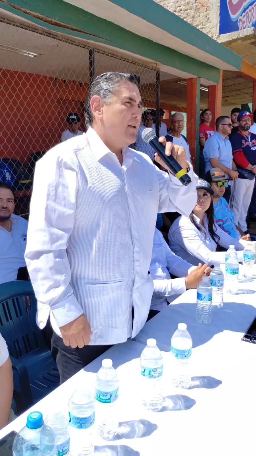 $!¡Triple play! Inauguran temporada 49 de Liga Burócrata Federal