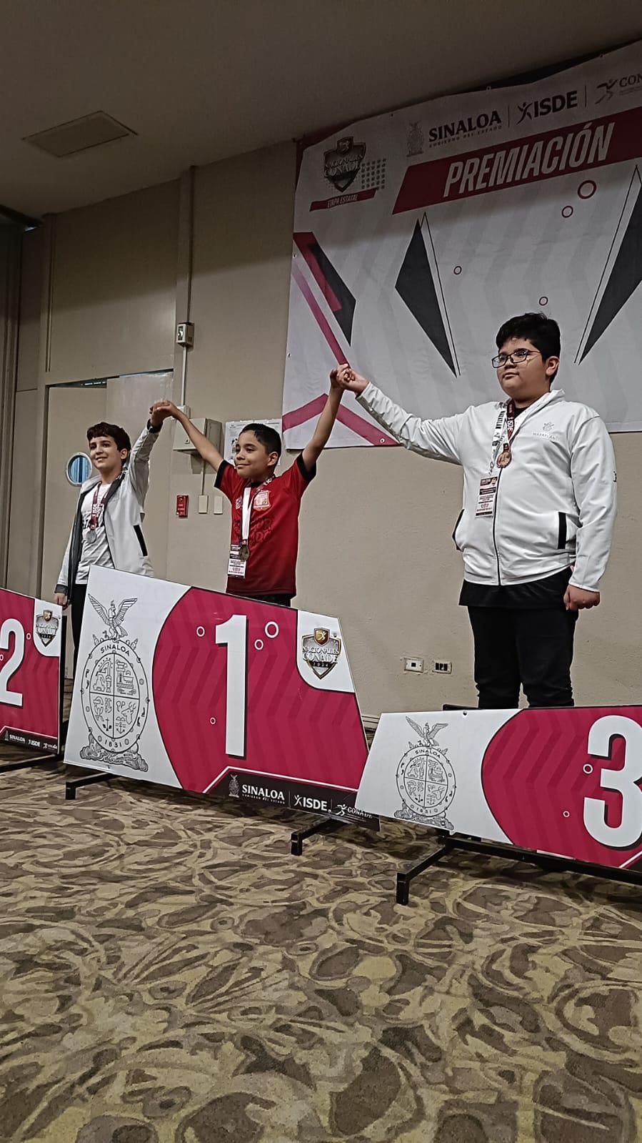 $!Se enroca la Selección de Mazatlán de ajedrez y se queda con 4 medallas en estatal