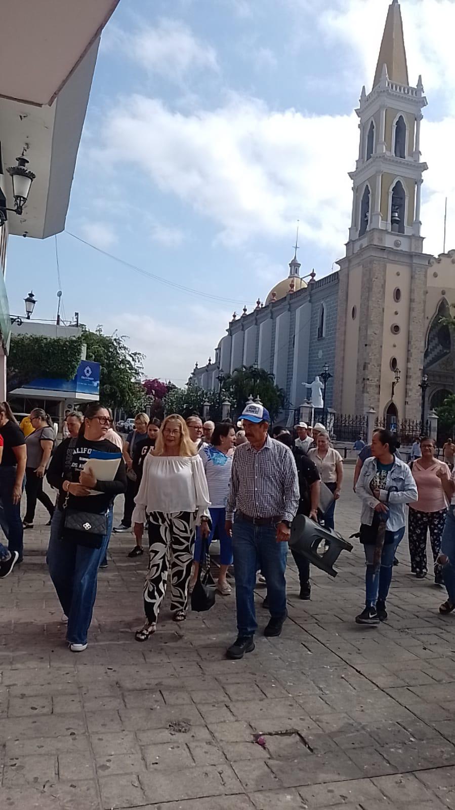 $!Comunidades del norte de Mazatlán protestan contra proyecto de relleno sanitario