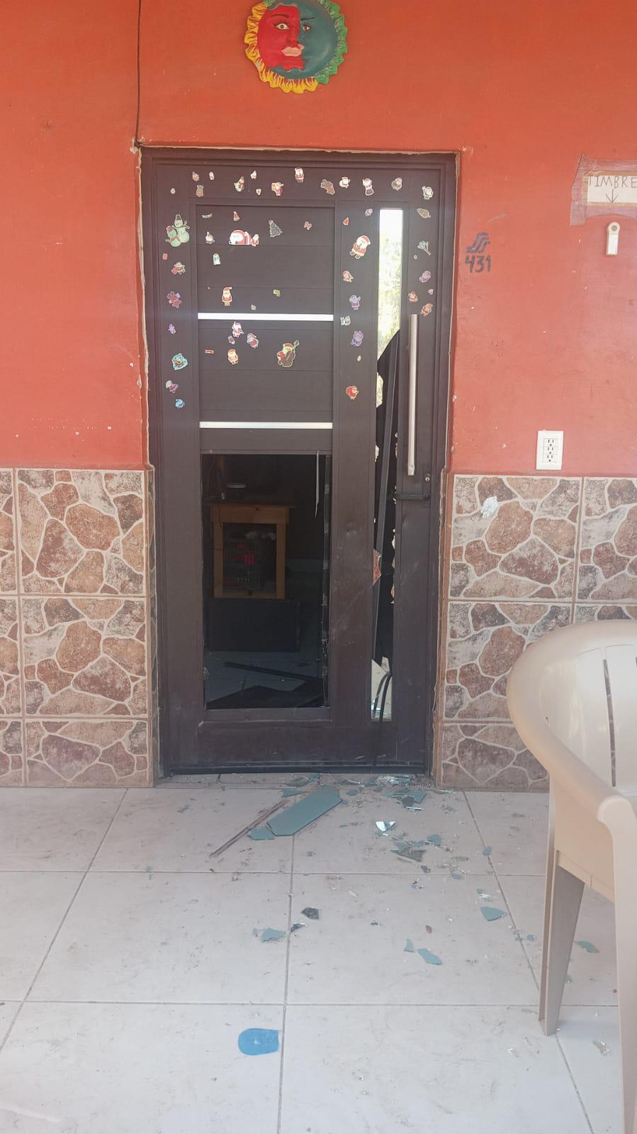 $!Asesinan a pareja dentro de un domicilio en Escuinapa