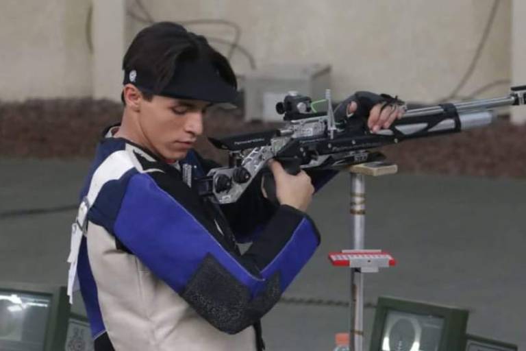 Avanza Sinaloa a la final en pistola por equipos