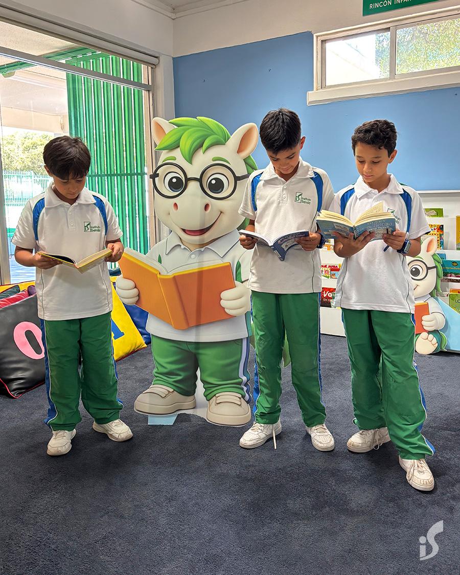 $!Los niños disfrutaron de los espacios de lectura.