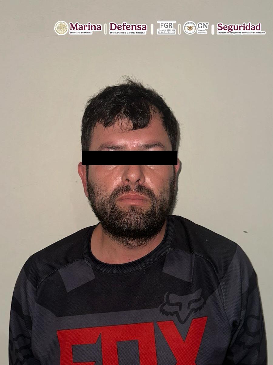 $!Aseguran armas, droga, vehículos y equipo táctico en operativos de la Marina en Culiacán y Elota