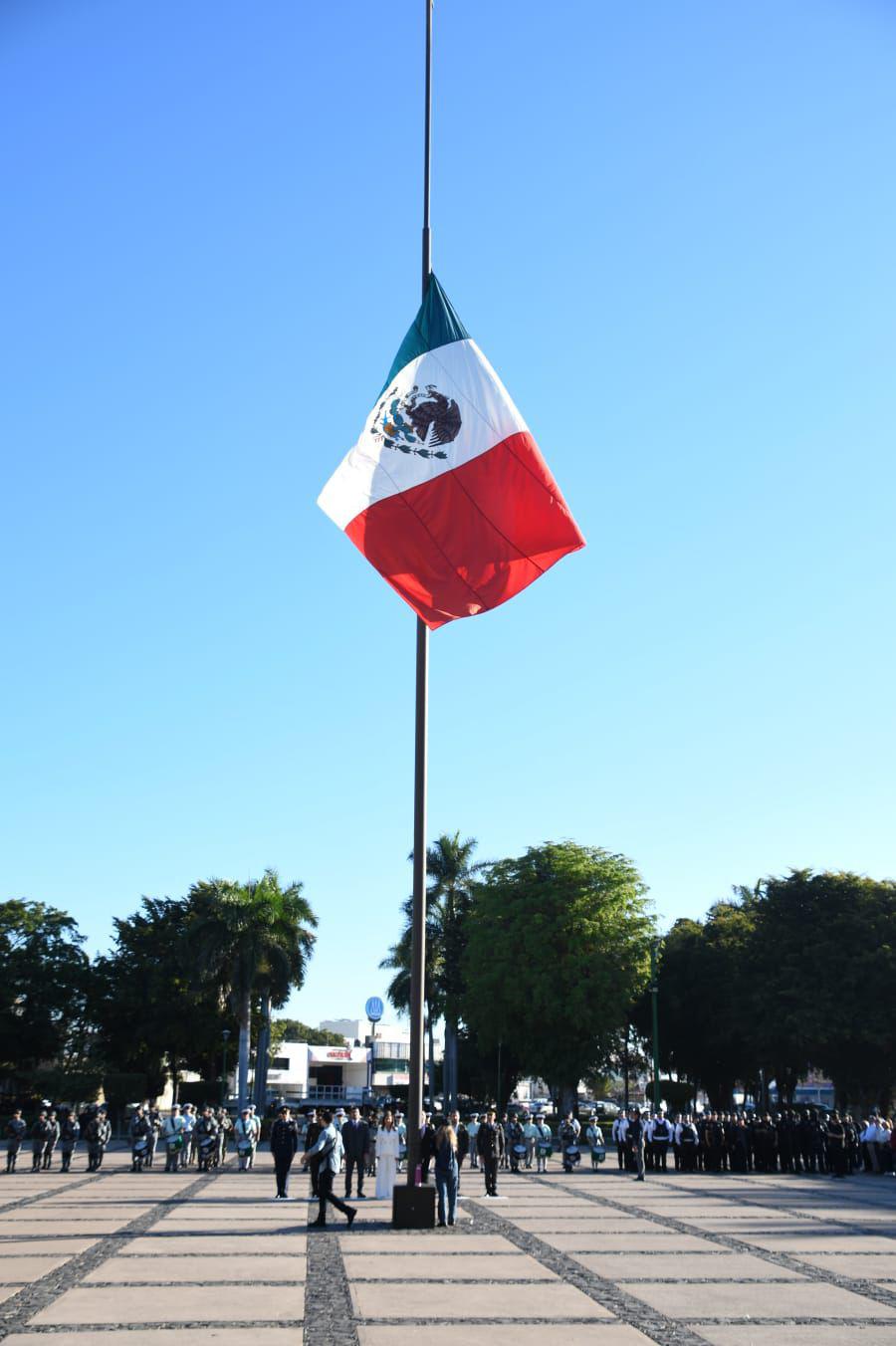 $!Gobierno de Sinaloa rinde homenaje a Vicente Guerrero y a la sinaloense Agustina Ramírez