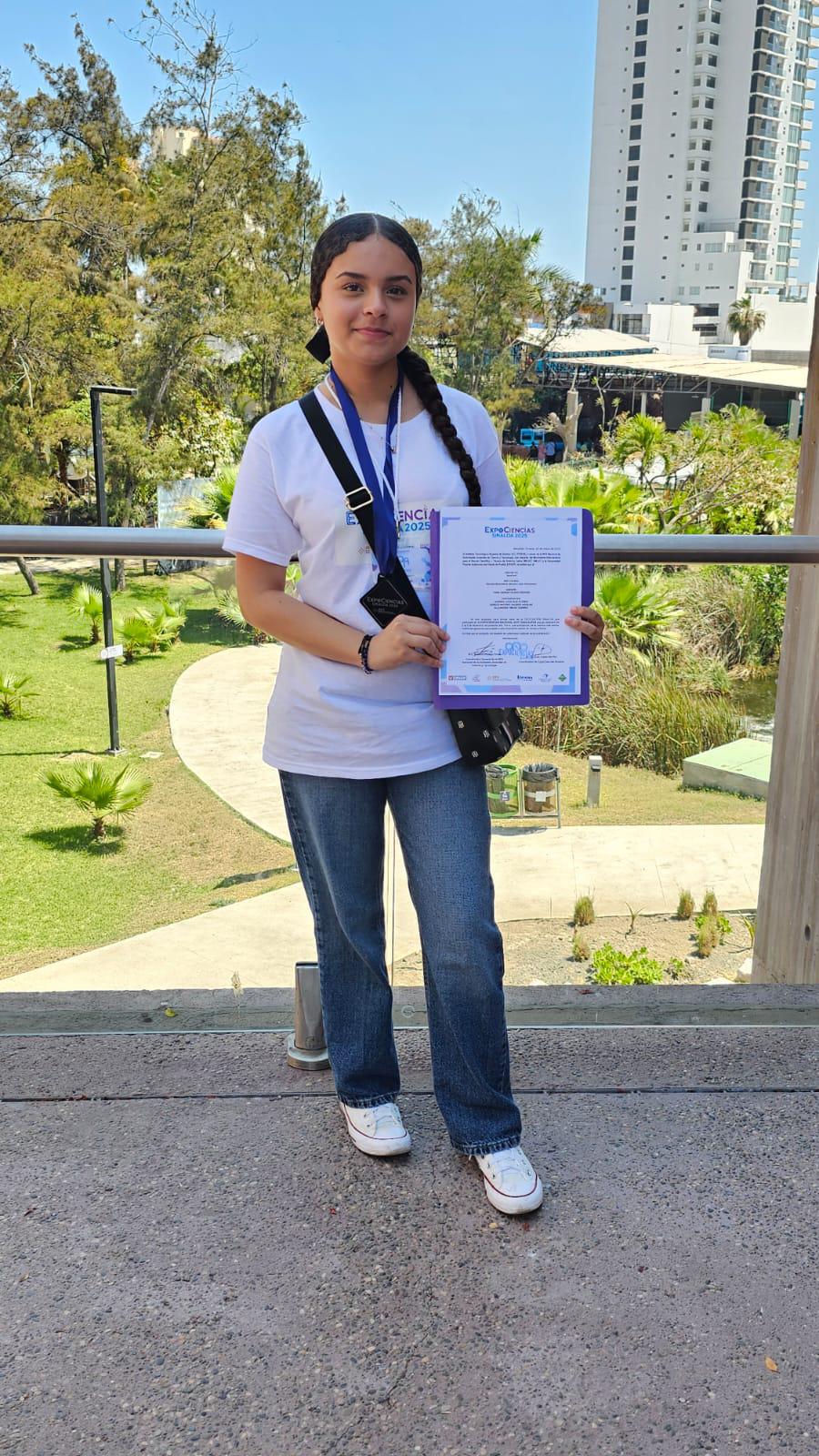 $!Andrea, Alejandra y Dereck, estudiantes rosarenses, consiguen pase a la Expo Ciencias Nacional