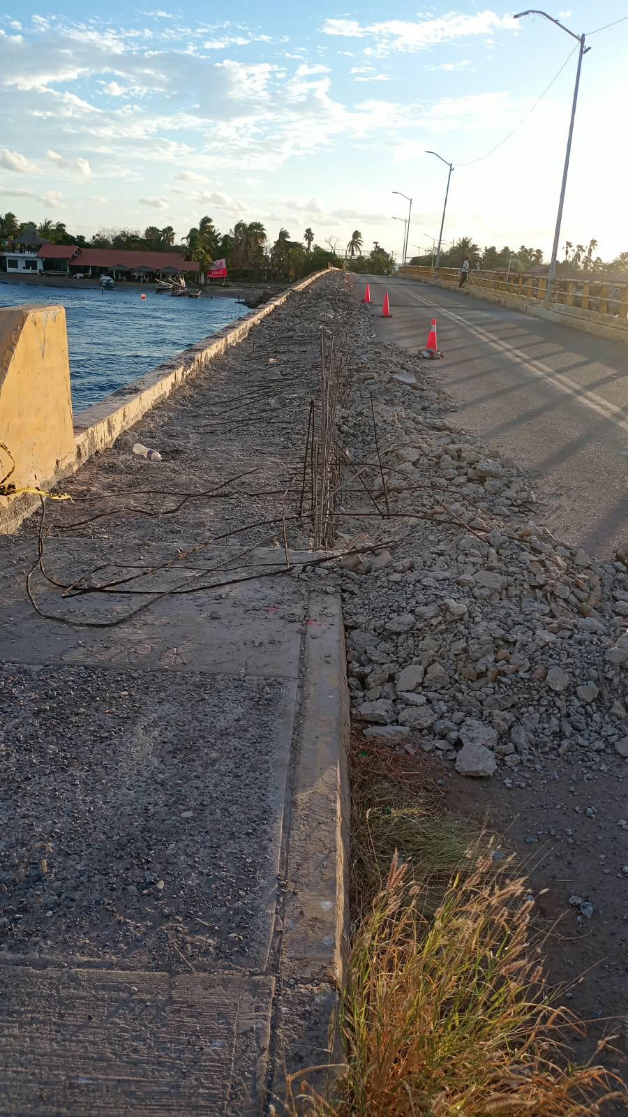 $!Renuevan andadores y barandales del puente El Maviri con acero anticorrosivo; sustituyen más de 350 metros