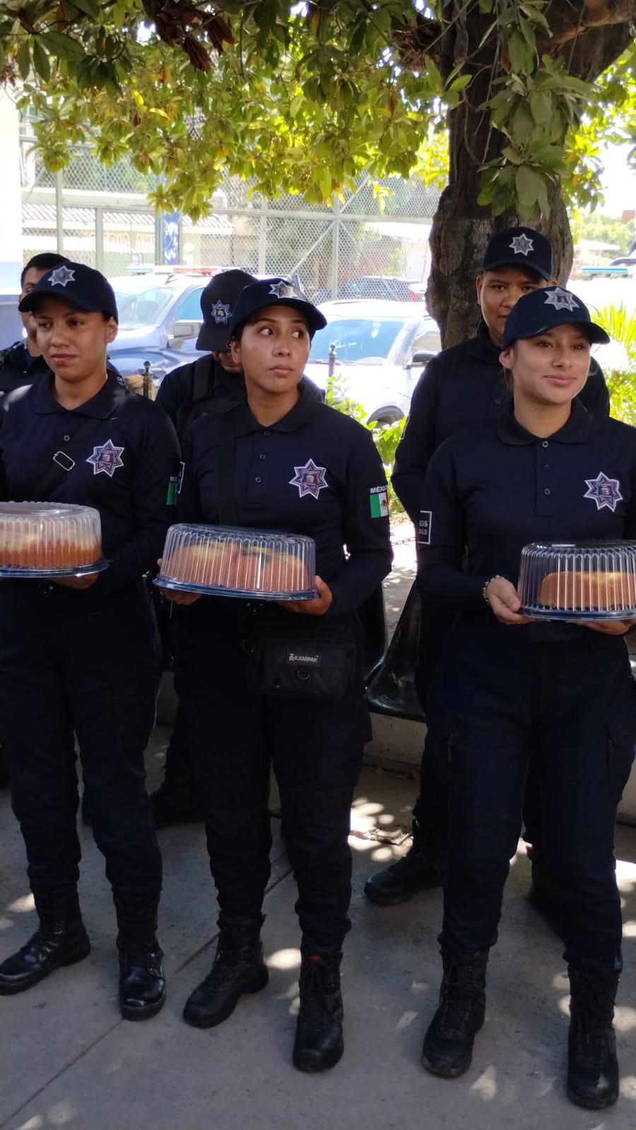 $!Dialogan Alcalde de Escuinapa, Tesorero y agentes de SPyTM sobre salarios pendientes