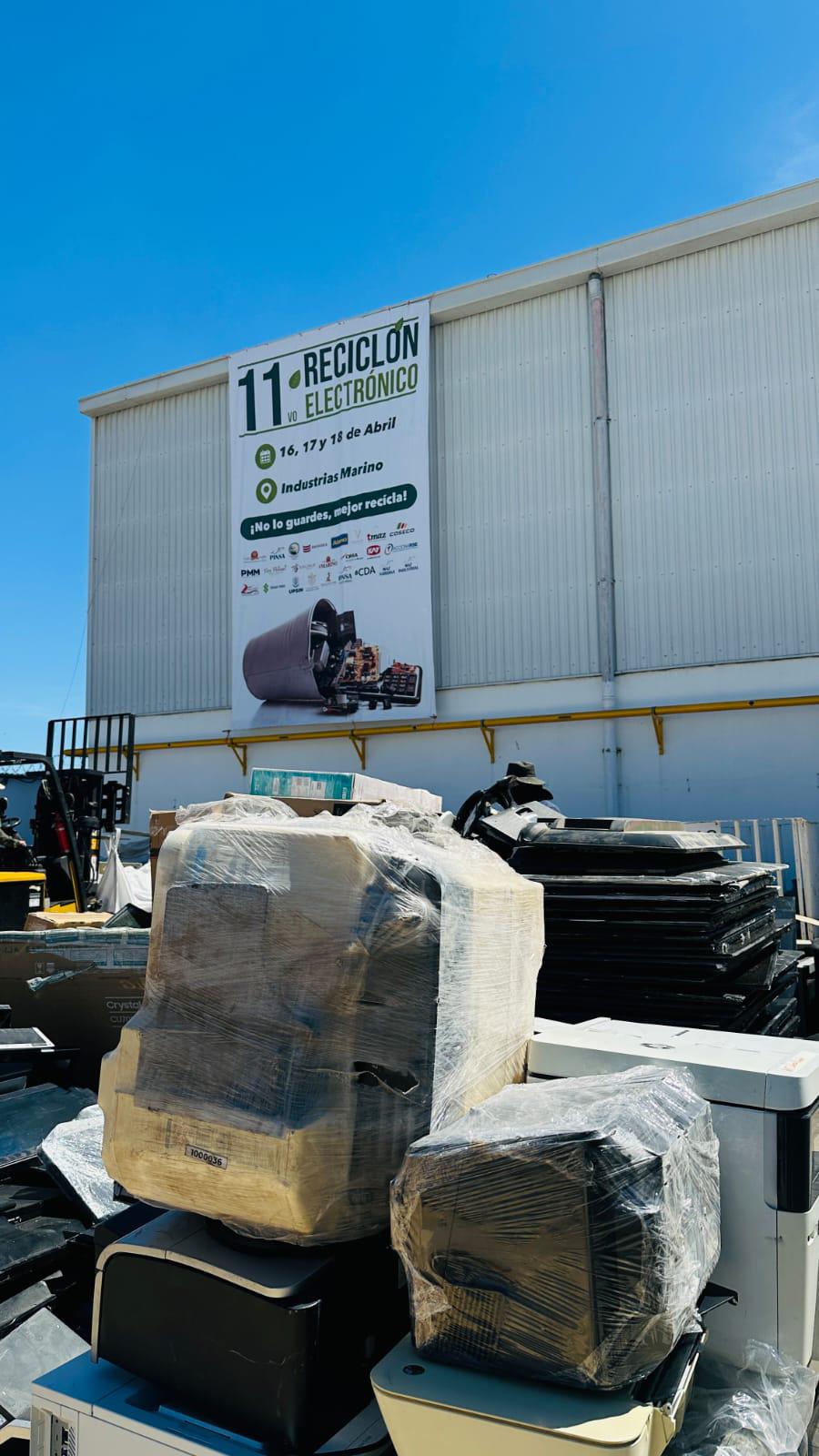 $!Ponen en marcha en Mazatlán el Reciclón Electrónico