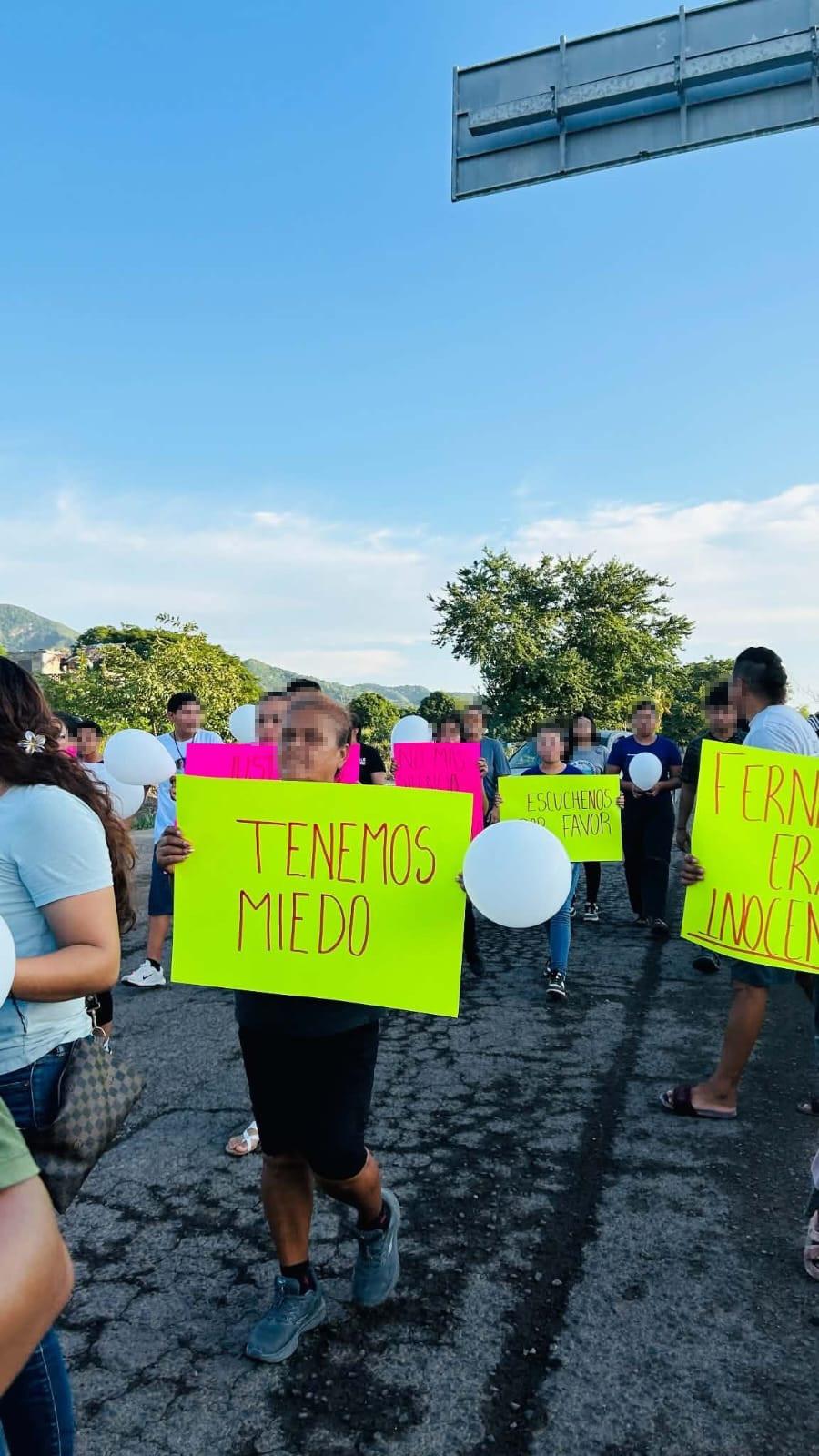 $!Quieren vecinos de Palmillas, Escuinapa, vivir sin miedo y en paz