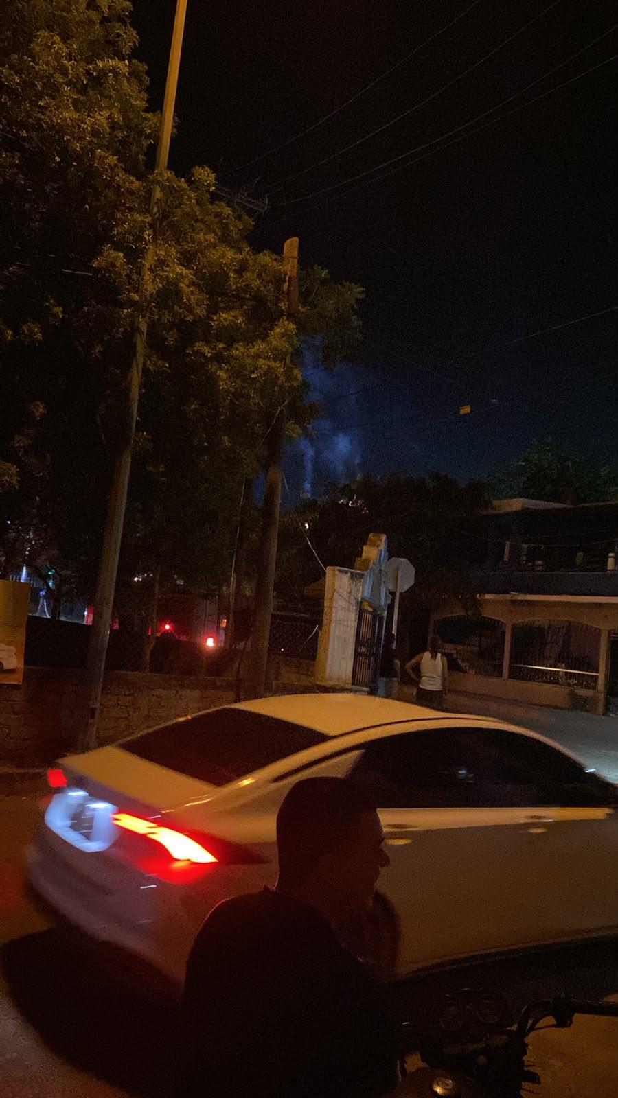 $!Caída de cable de alta tensión provoca apagón en Rosario