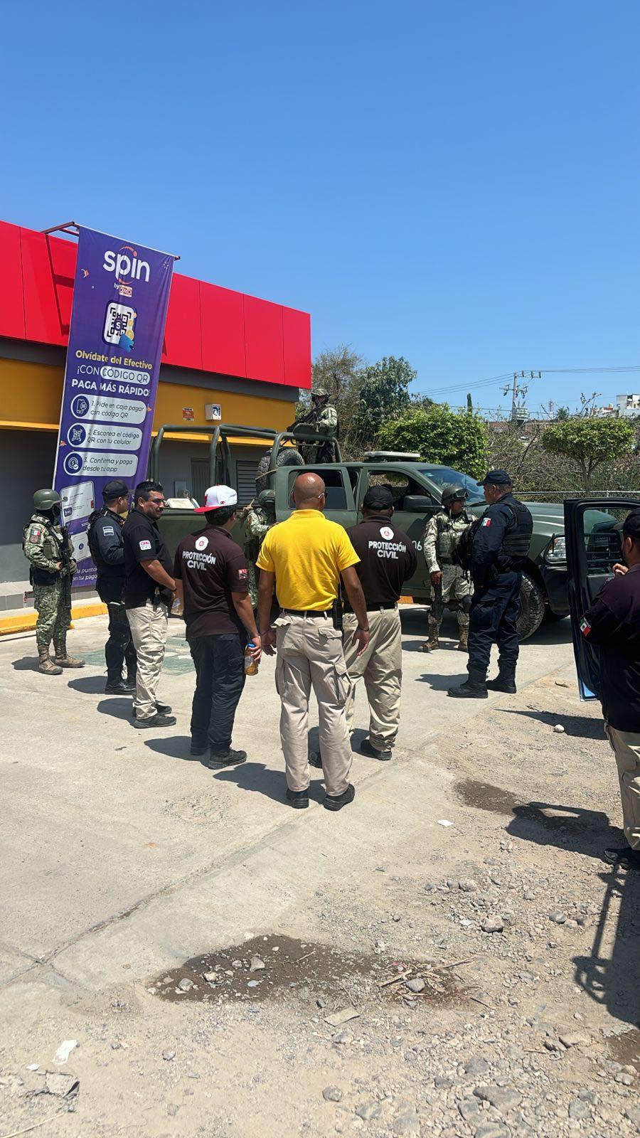 $!Combaten incendio forestal en la sierra de Concordia tras llamado ciudadano