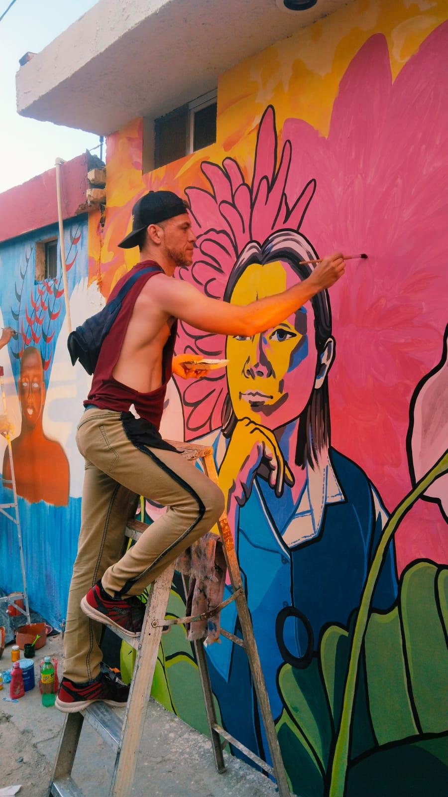 $!Artistas trabajan en ‘Callejón de los Sueños’ por la paz de Costa Rica, Sinaloa