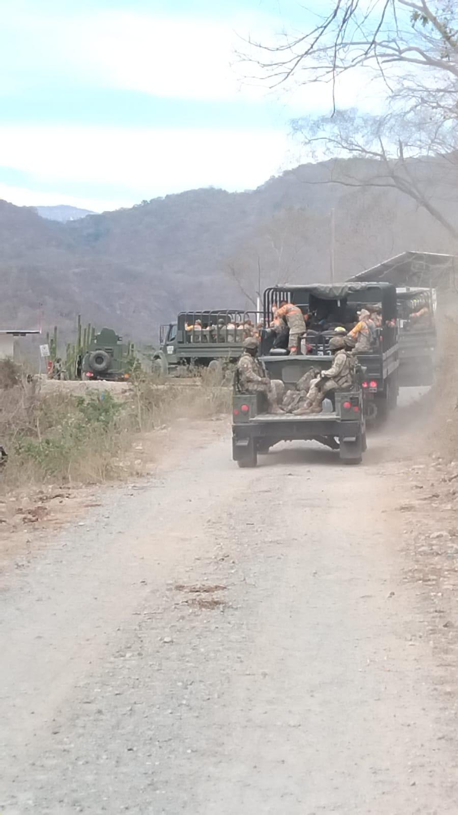 $!Arriban refuerzos del Ejército Mexicano a mina en Rosario