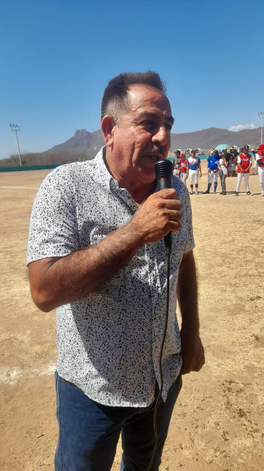 $!Se inaugura la Liga Campesina de Beisbol de Segunda Fuerza Río Presidio