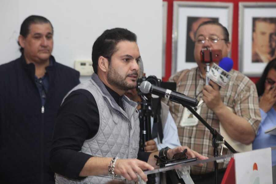 $!Gobierno de Mazatlán pagará millones en abonos a Grupo Arhe por gasolinera fallida