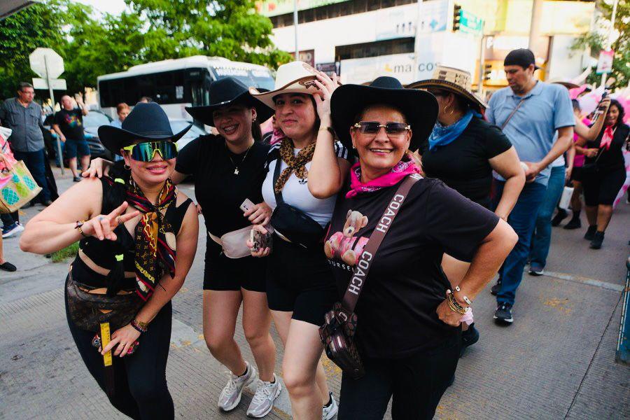 $!VaqueRun reúne a familias y jóvenes en una tarde de deporte, música y diversión en Culiacán