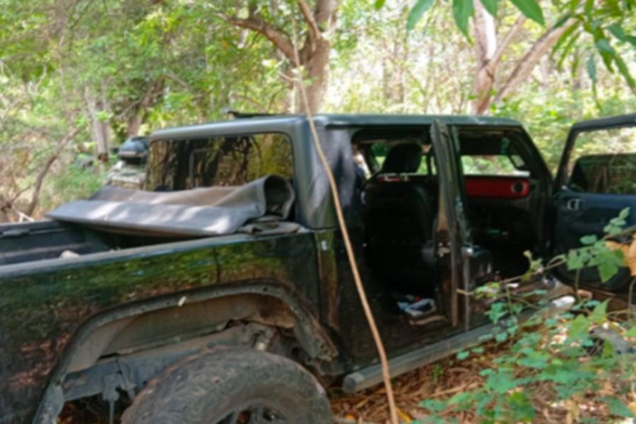 $!Marina asegura nueve fusiles, explosivos y vehículos con blindaje artesanal en Mazatlán