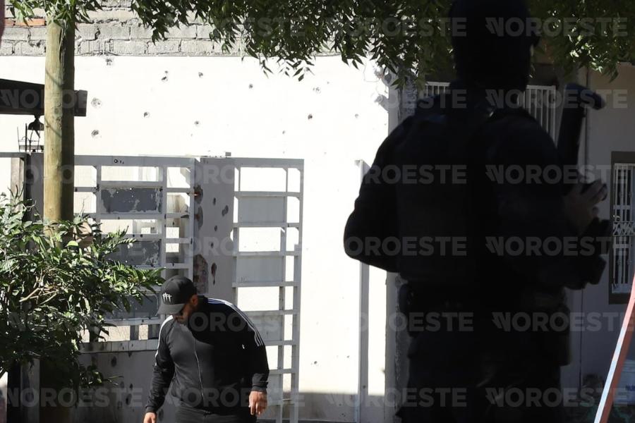 $!Pareja muere en ataque con armas y explosivos en vivienda de Villa Unión, en Mazatlán