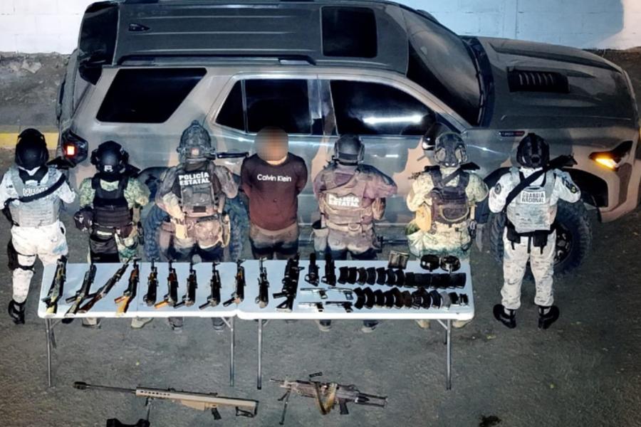 $!Aseguran arsenal y vehículos en zona rural de Culiacán tras operativo en Sanalona