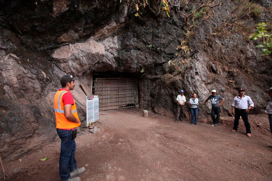$!En Plomosas, la mina de La Cruz es un vestigio del próspero pasado de la región, hoy en el abandono por la violencia. Foto: Rafael Villalba.