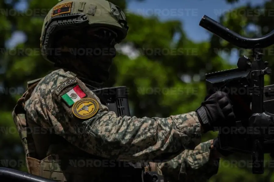 $!“Murciélagos” despliegan operativo en Palacio de Gobierno tras regreso de Rocha Moya