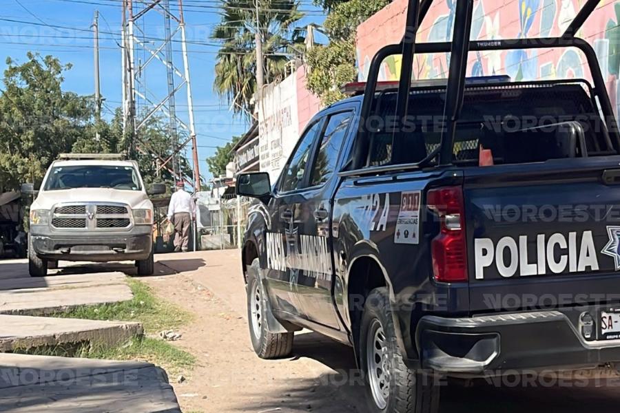 $!Localizan a un hombre sin vida a espaldas de la Cruz Roja en Villa Juárez, Navolato
